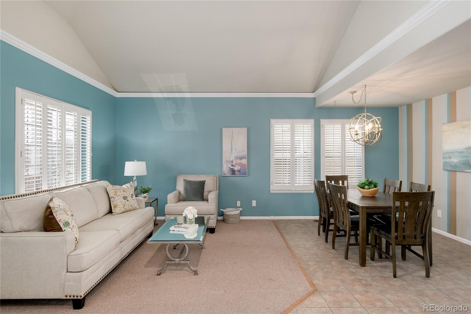 10039 Blackbird Circle