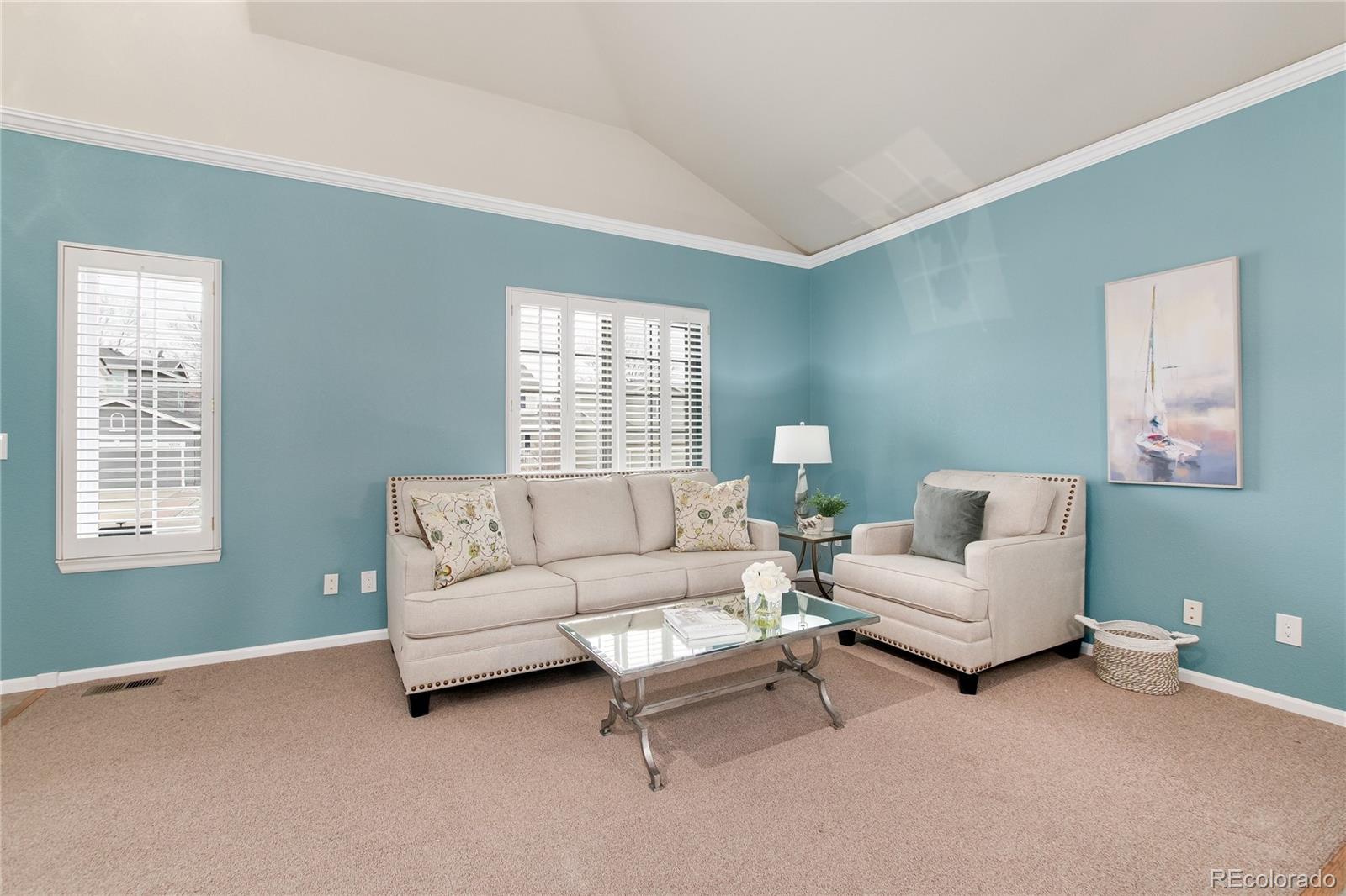 10039 Blackbird Circle