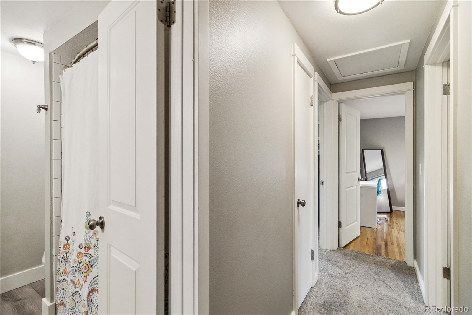 5312 W Roxbury Place