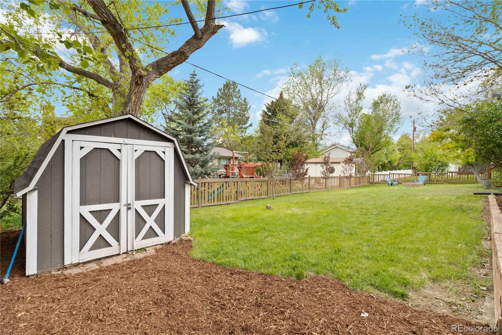 5312 W Roxbury Place