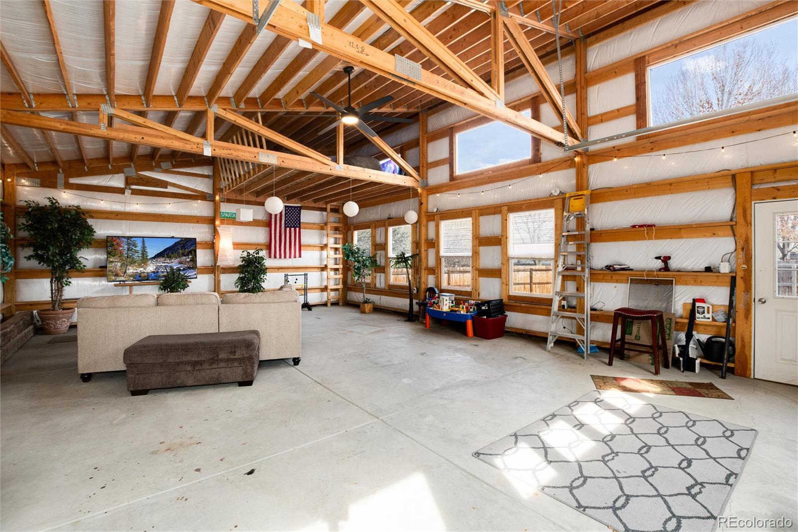 2960 N Princess Circle