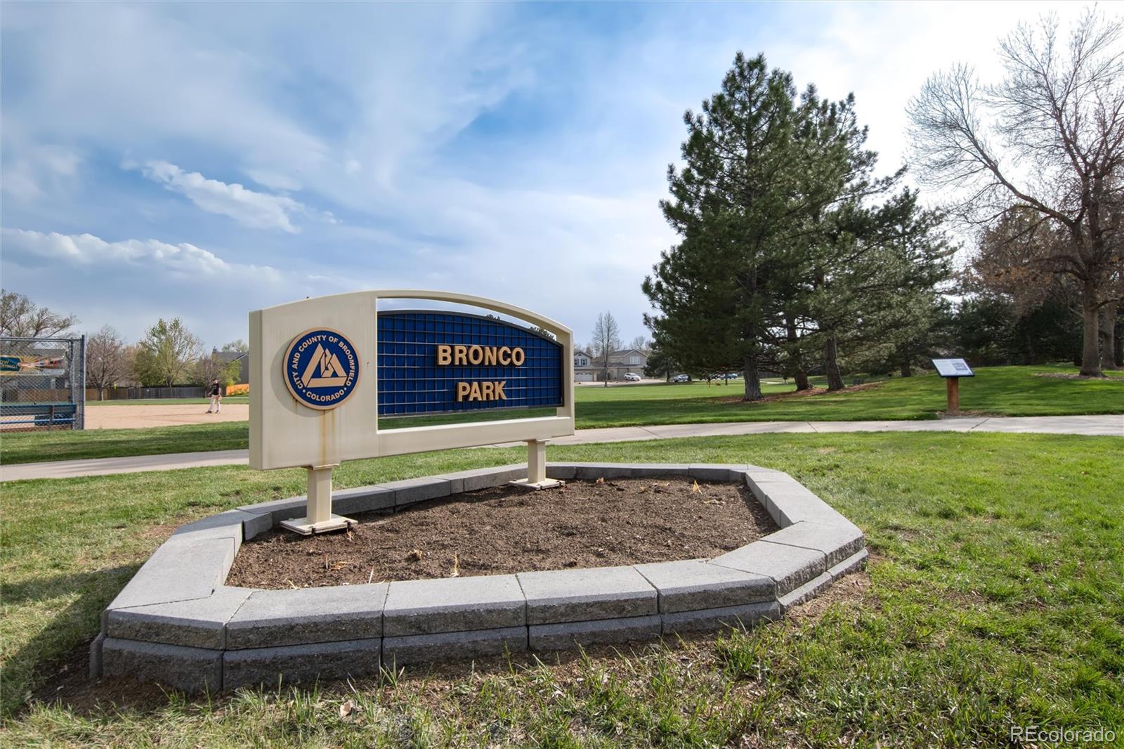 2960 N Princess Circle