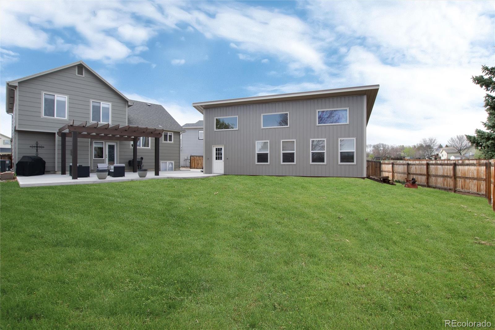 2960 N Princess Circle