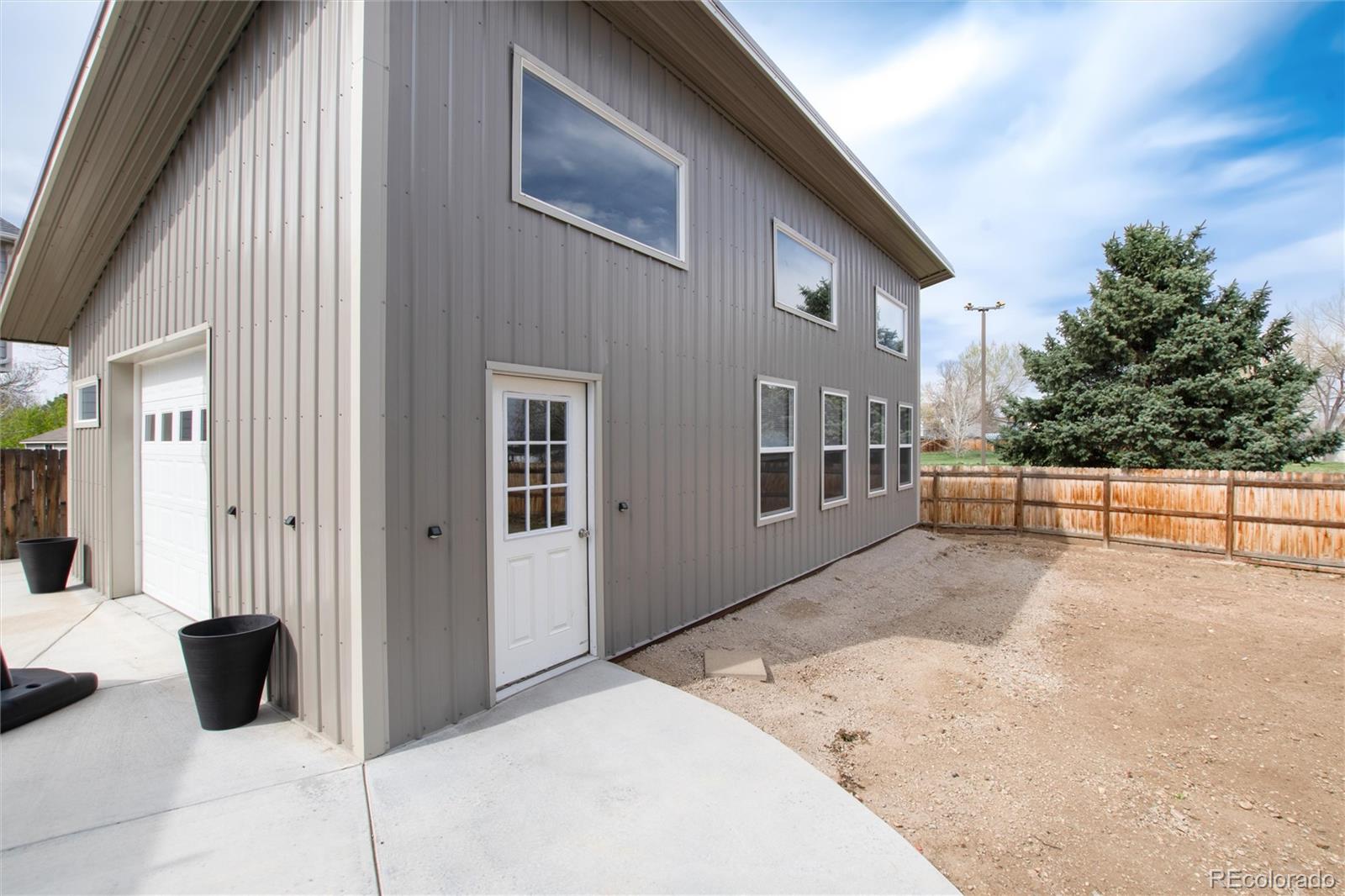 2960 N Princess Circle