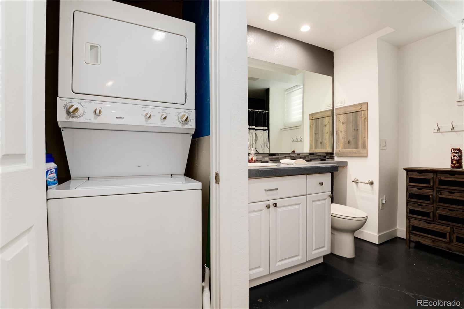 2960 N Princess Circle