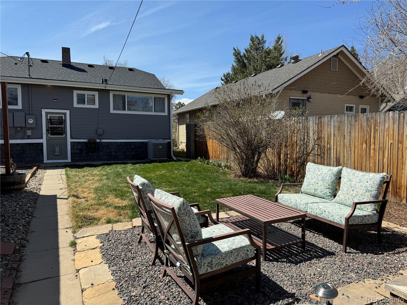 2022 S Franklin Street