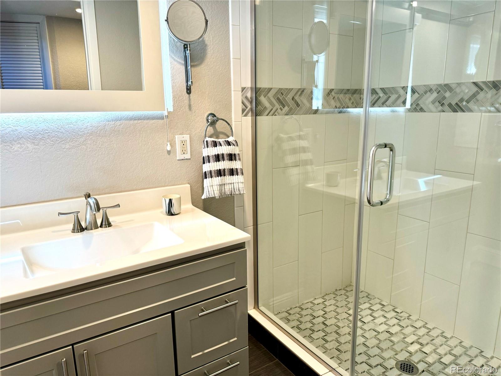 2022 S Franklin Street