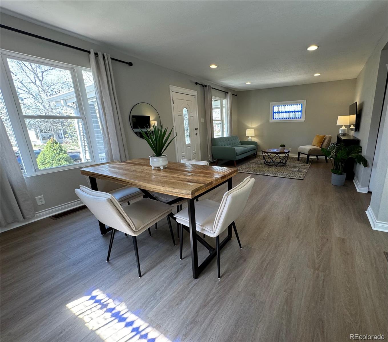 2022 S Franklin Street