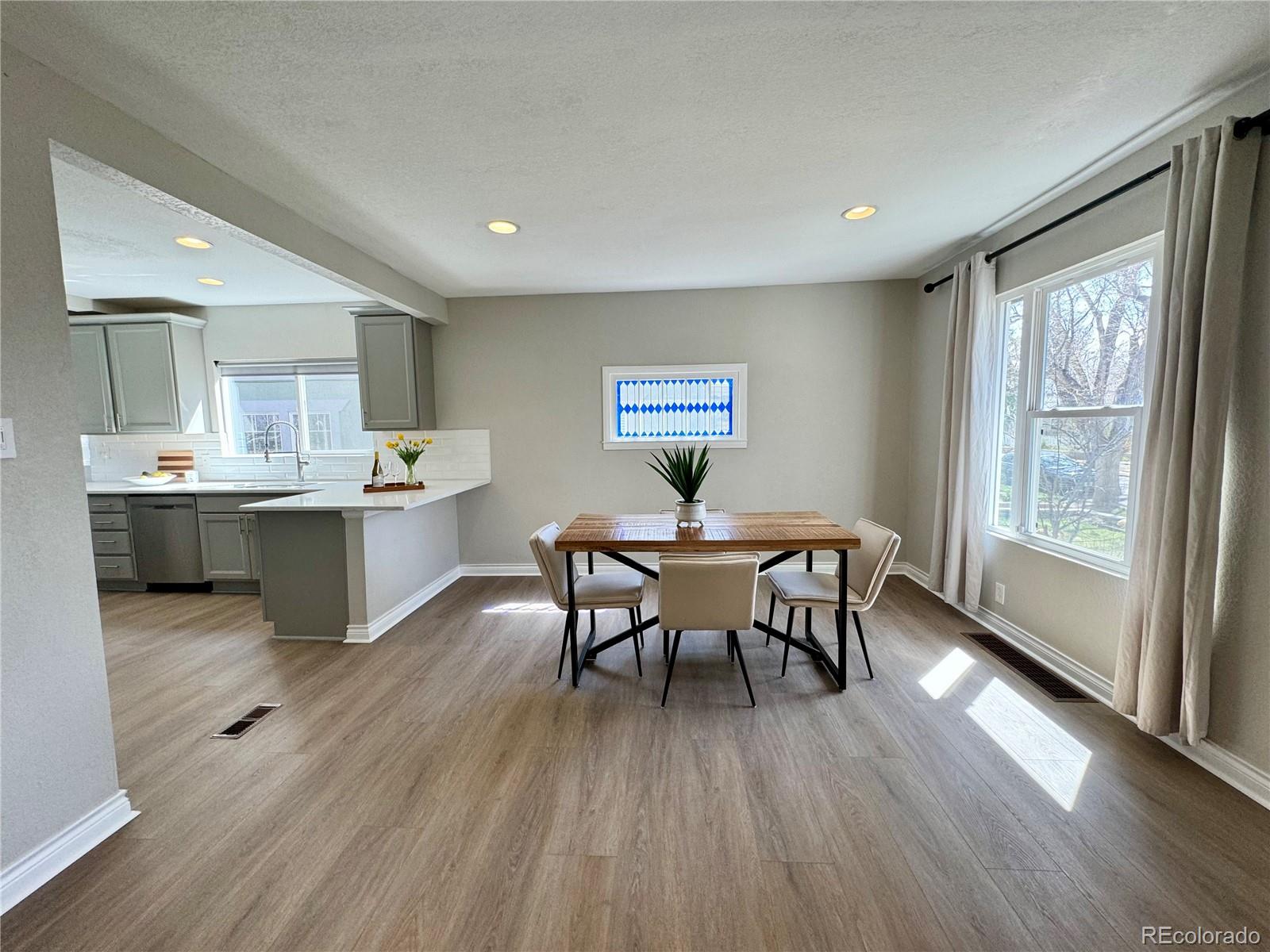 2022 S Franklin Street