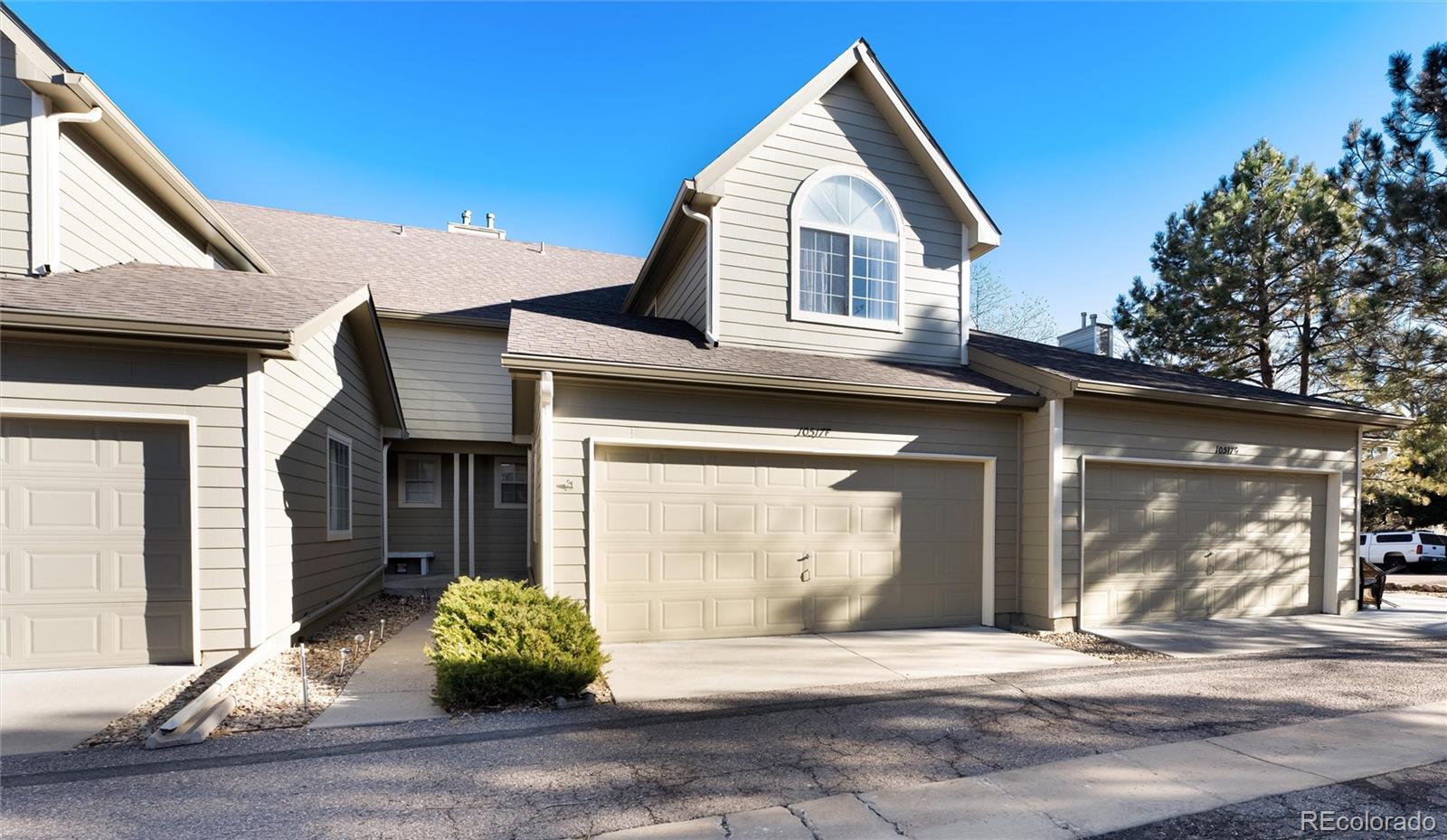 10517 W Maplewood Drive Unit: F