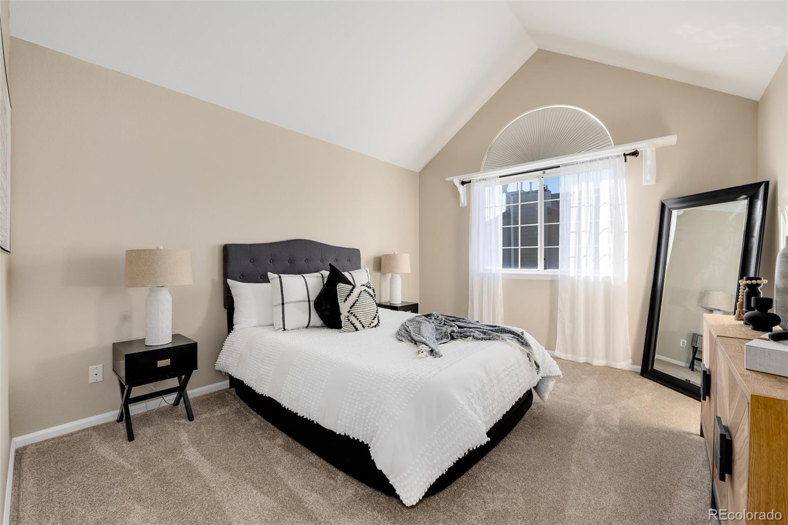 10517 W Maplewood Drive Unit: F