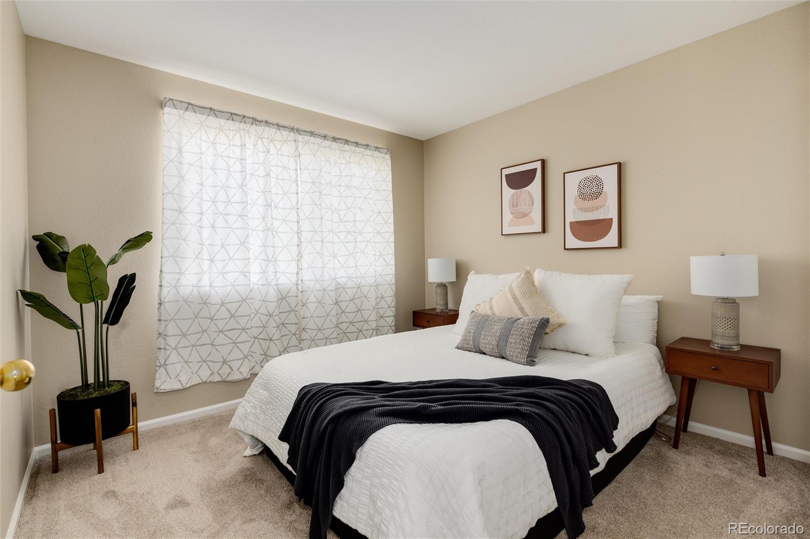 10517 W Maplewood Drive Unit: F