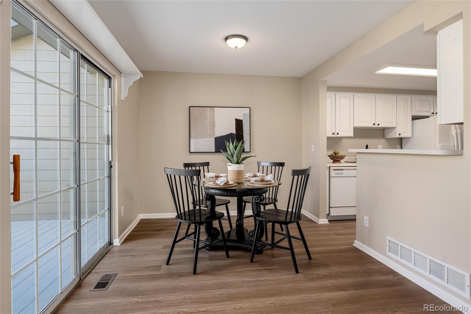 10517 W Maplewood Drive Unit: F