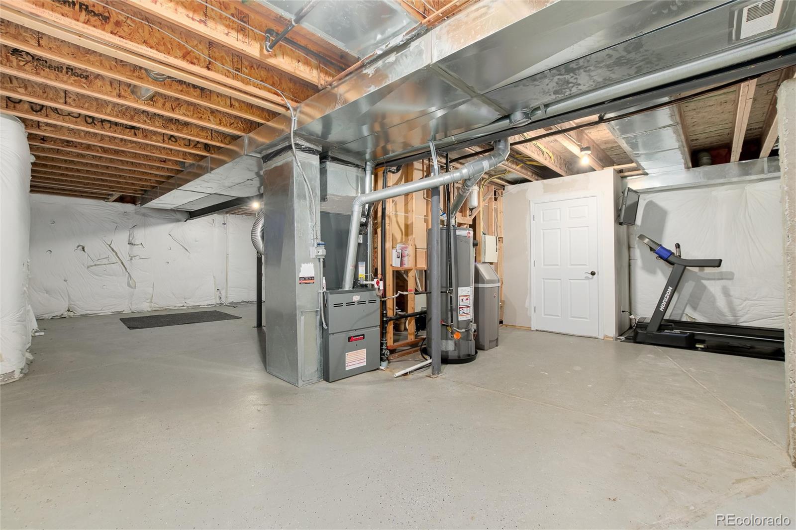 9858 Kittredge Street