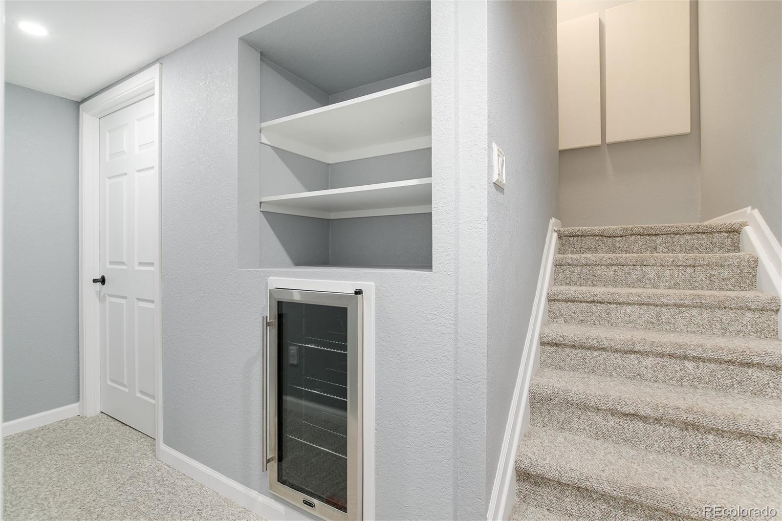 9858 Kittredge Street