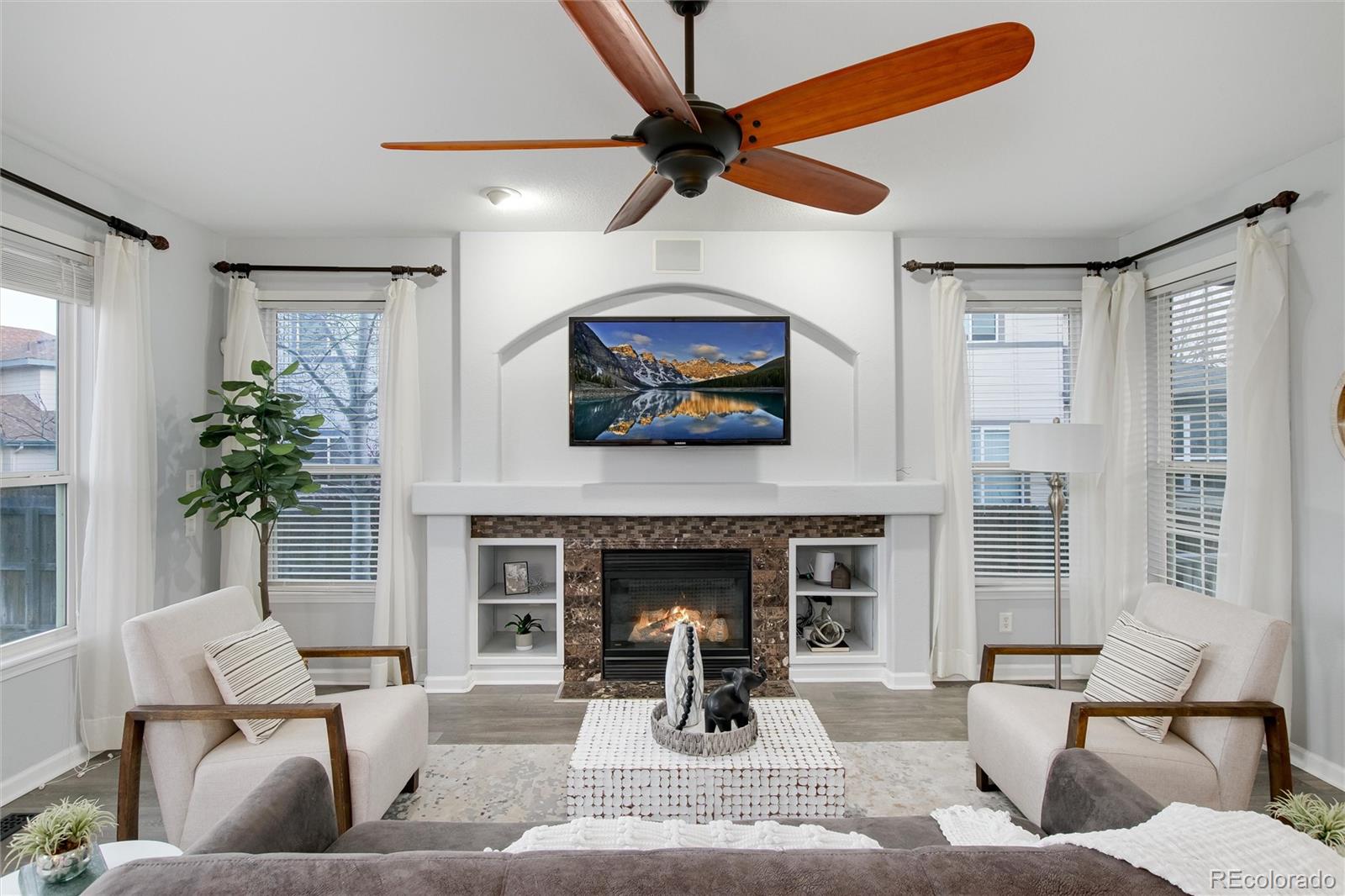 9858 Kittredge Street