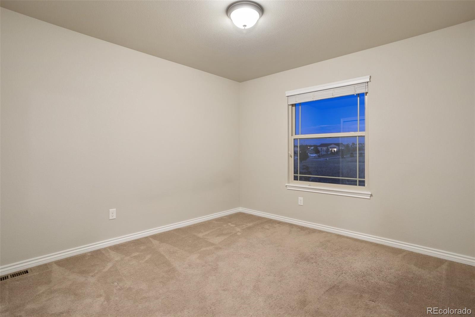 10692 Forest Creek Drive