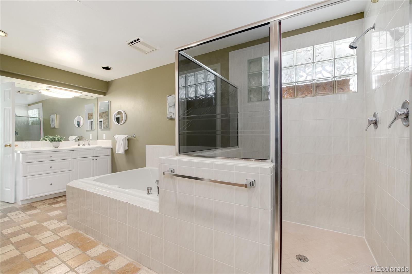 6264 S Elmira Circle E