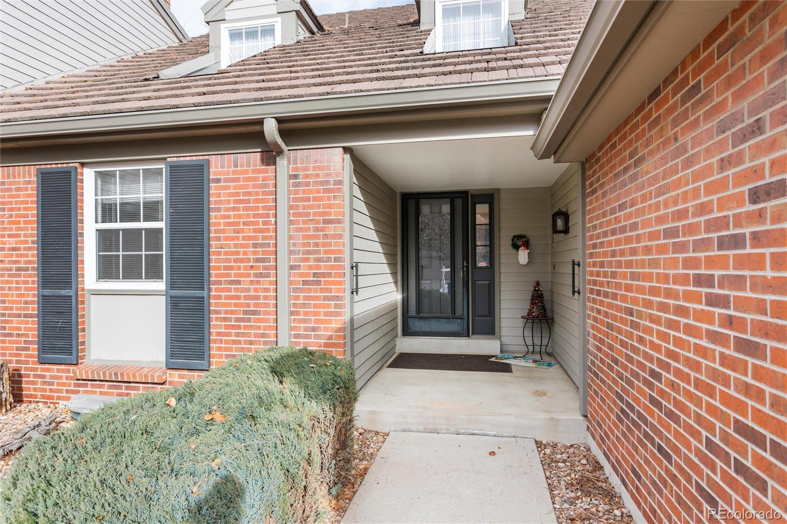 6029 E Briarwood Drive