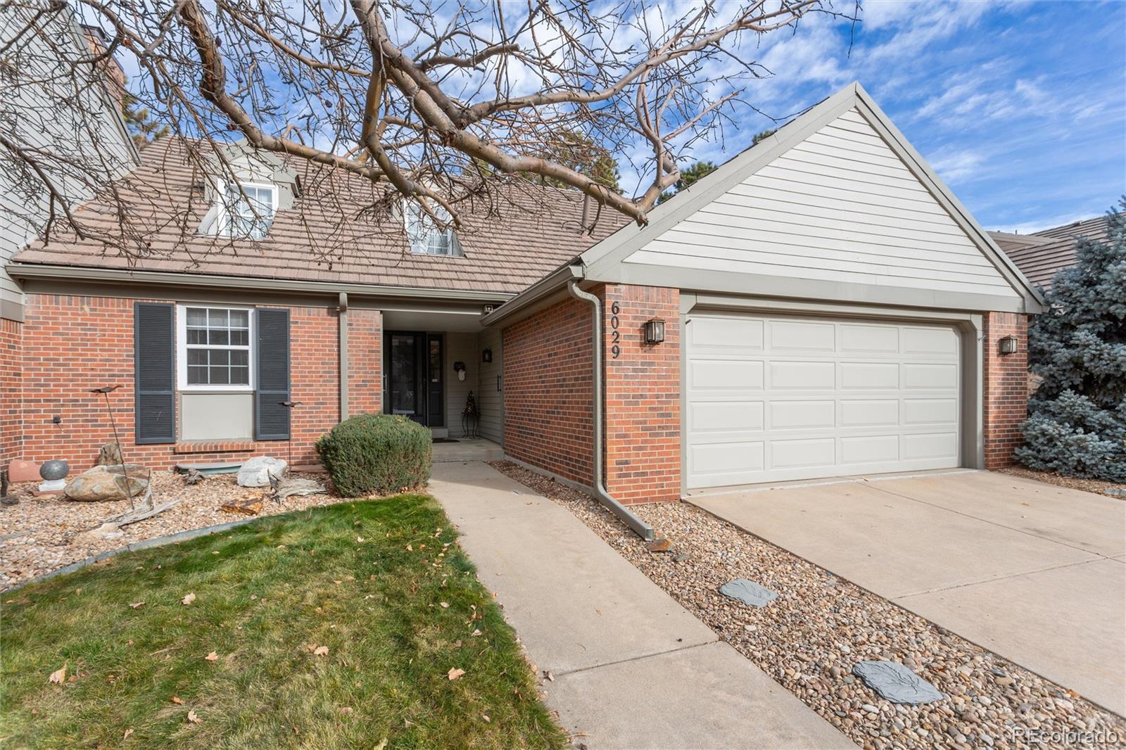 6029 E Briarwood Drive