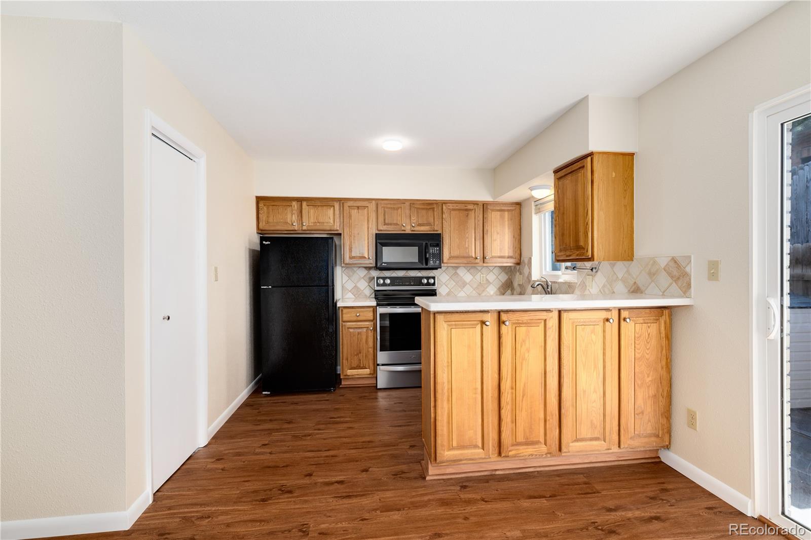 5821 S Lowell Boulevard