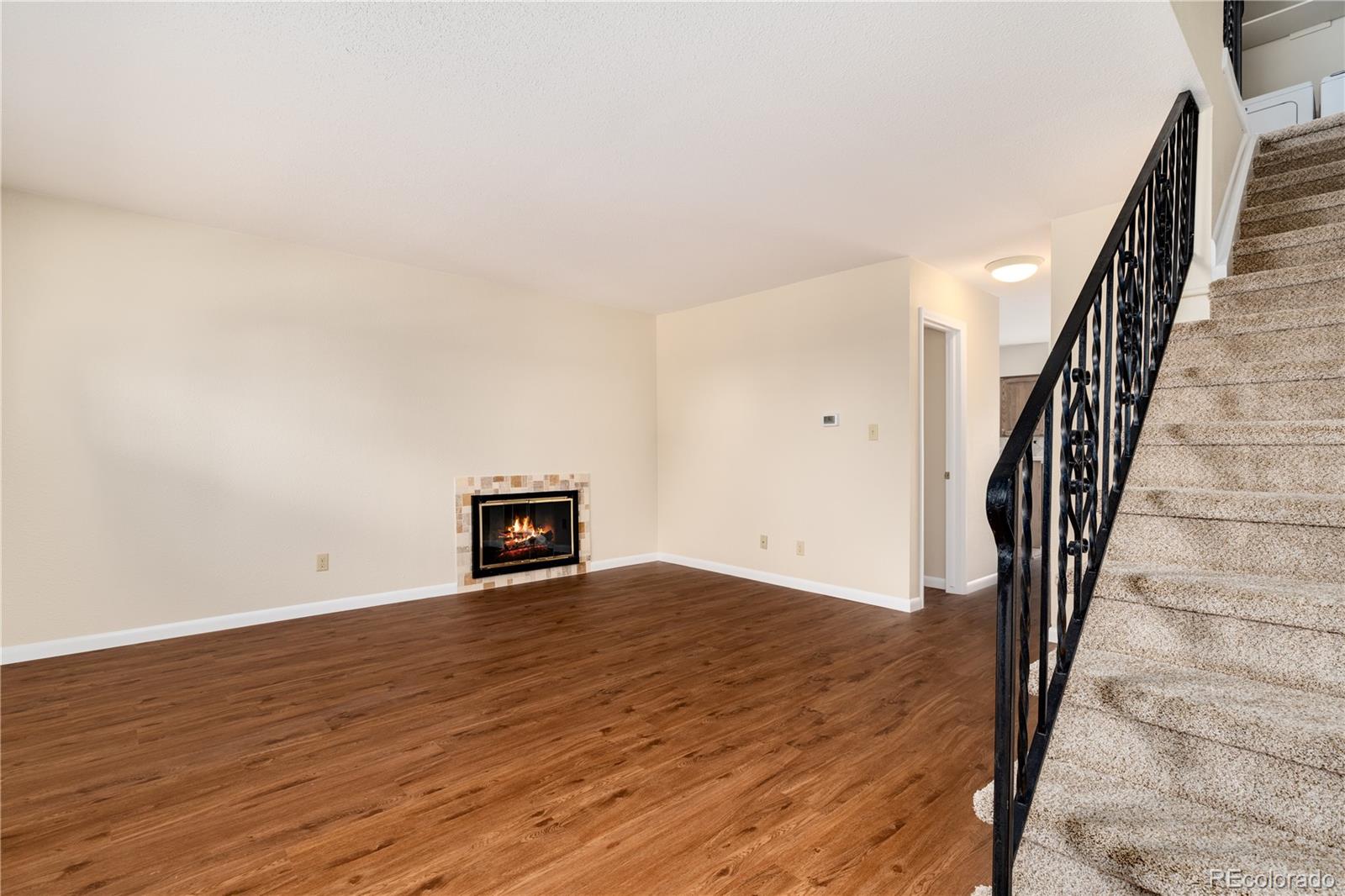 5821 S Lowell Boulevard