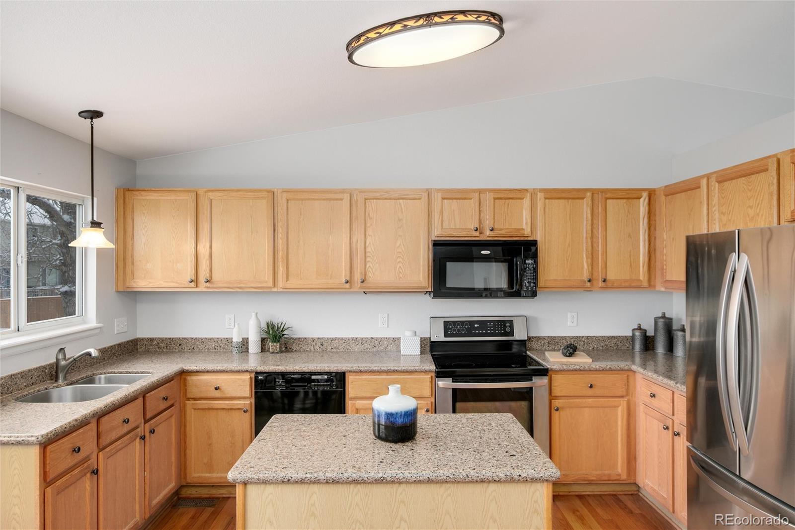 9642 Whitecliff Place