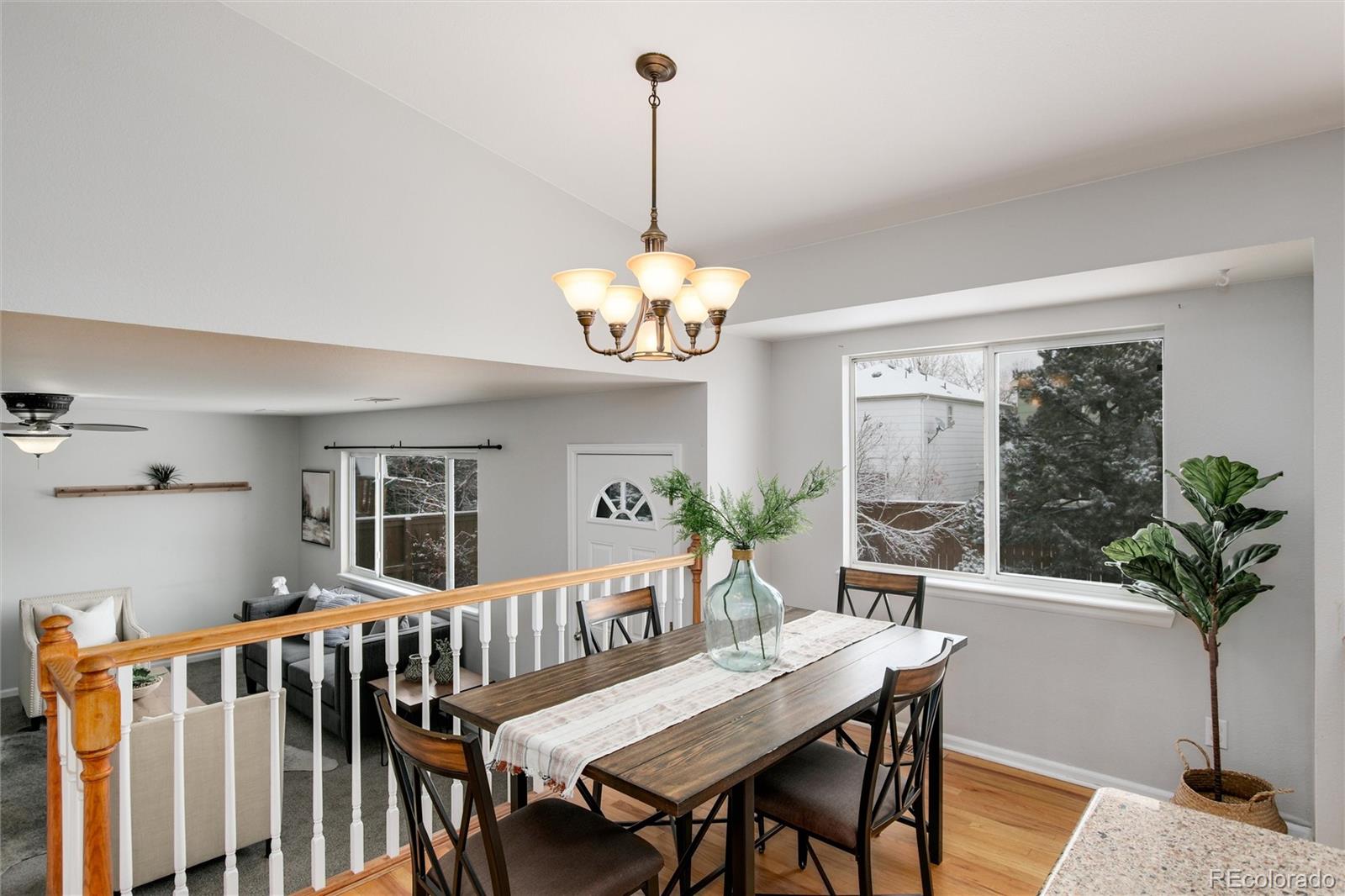 9642 Whitecliff Place