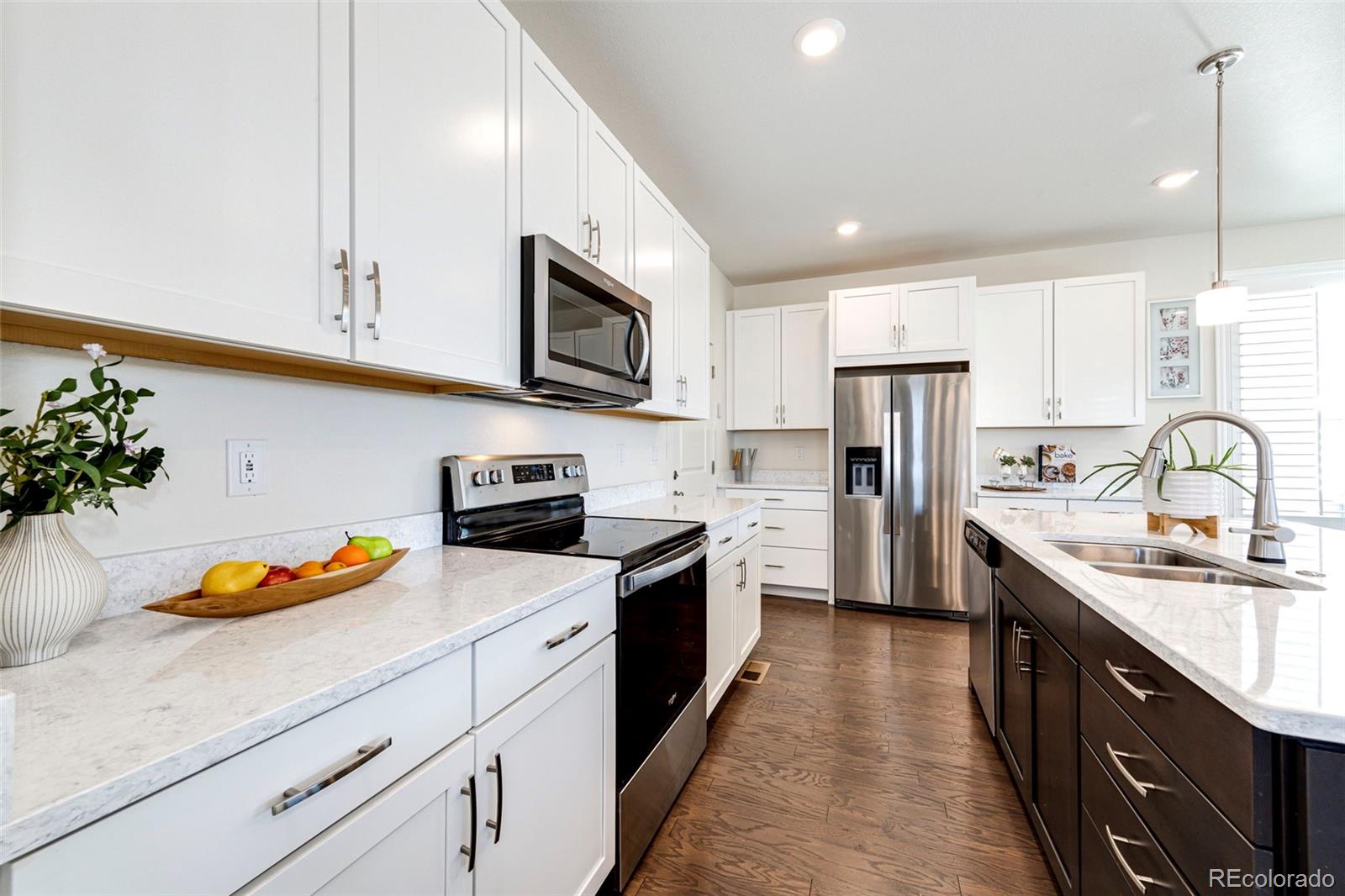 4049 Tangerine Court