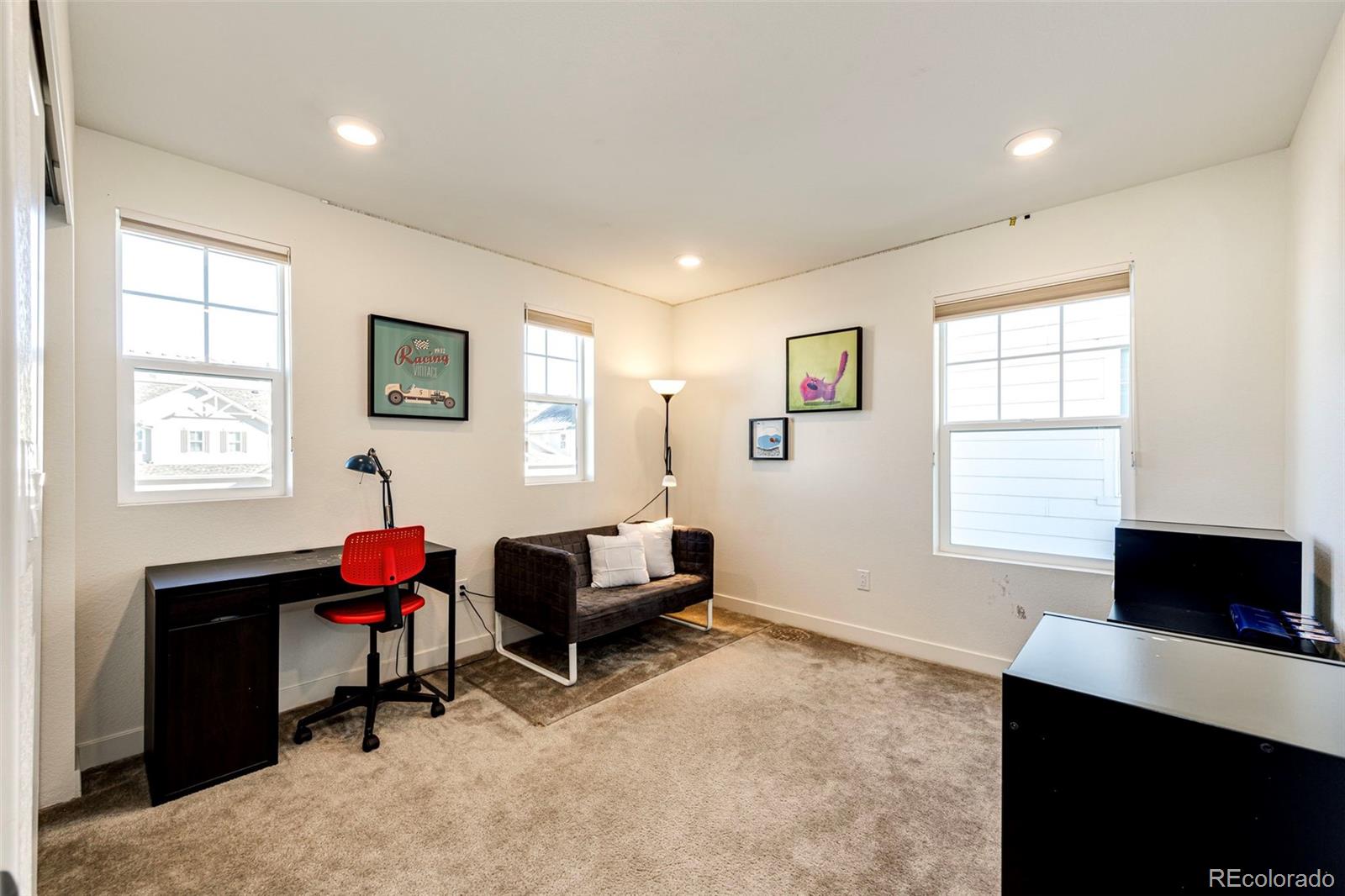 4049 Tangerine Court