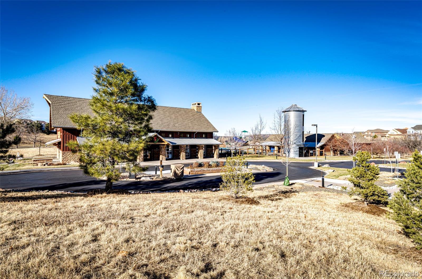 4049 Tangerine Court