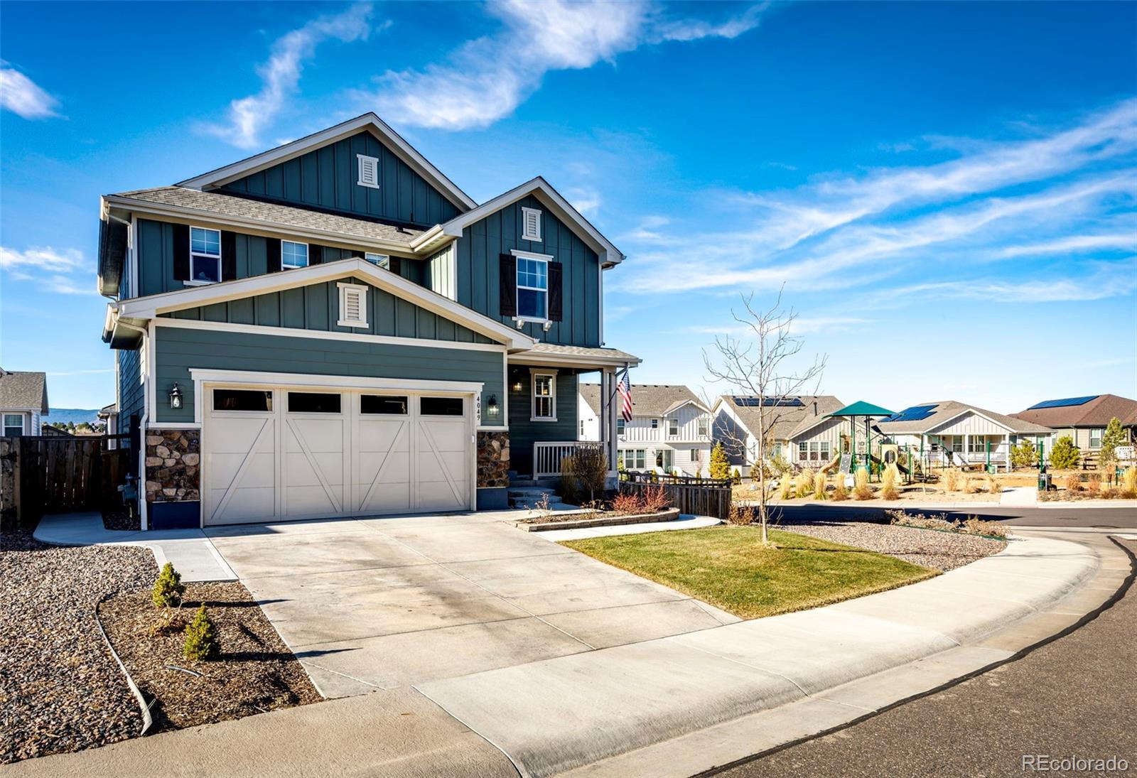 4049 Tangerine Court