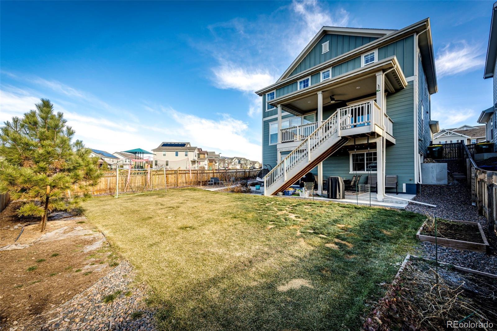 4049 Tangerine Court