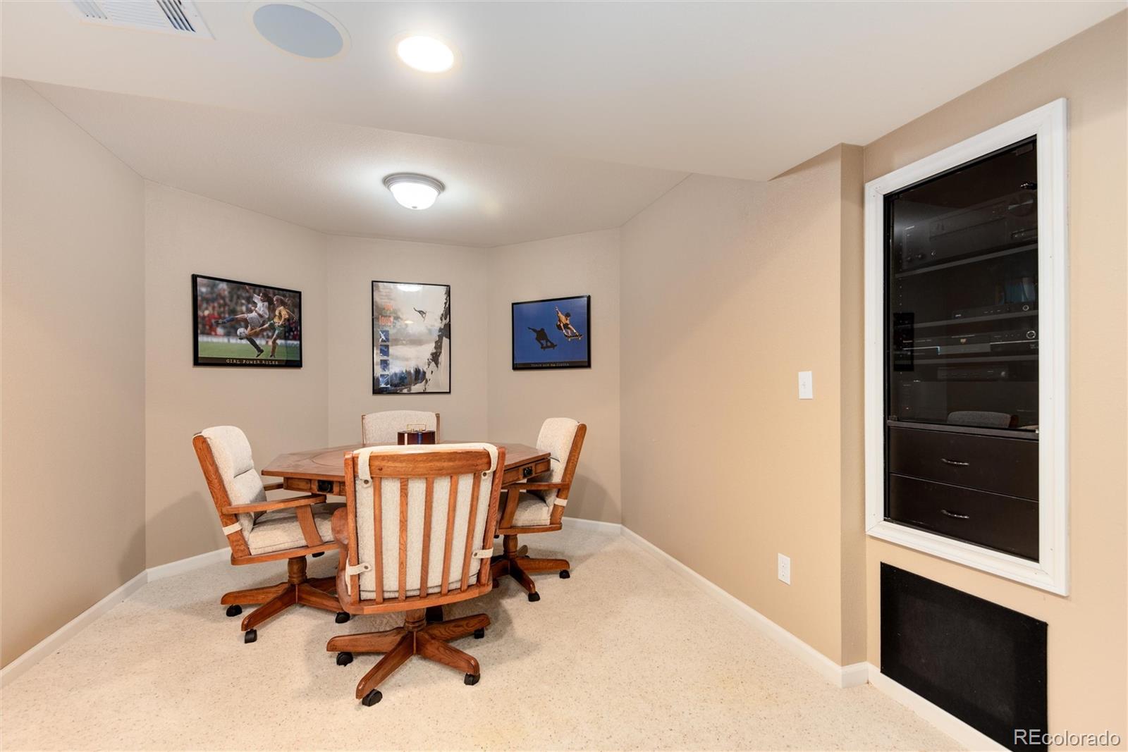 1573 Sunset Ridge Road