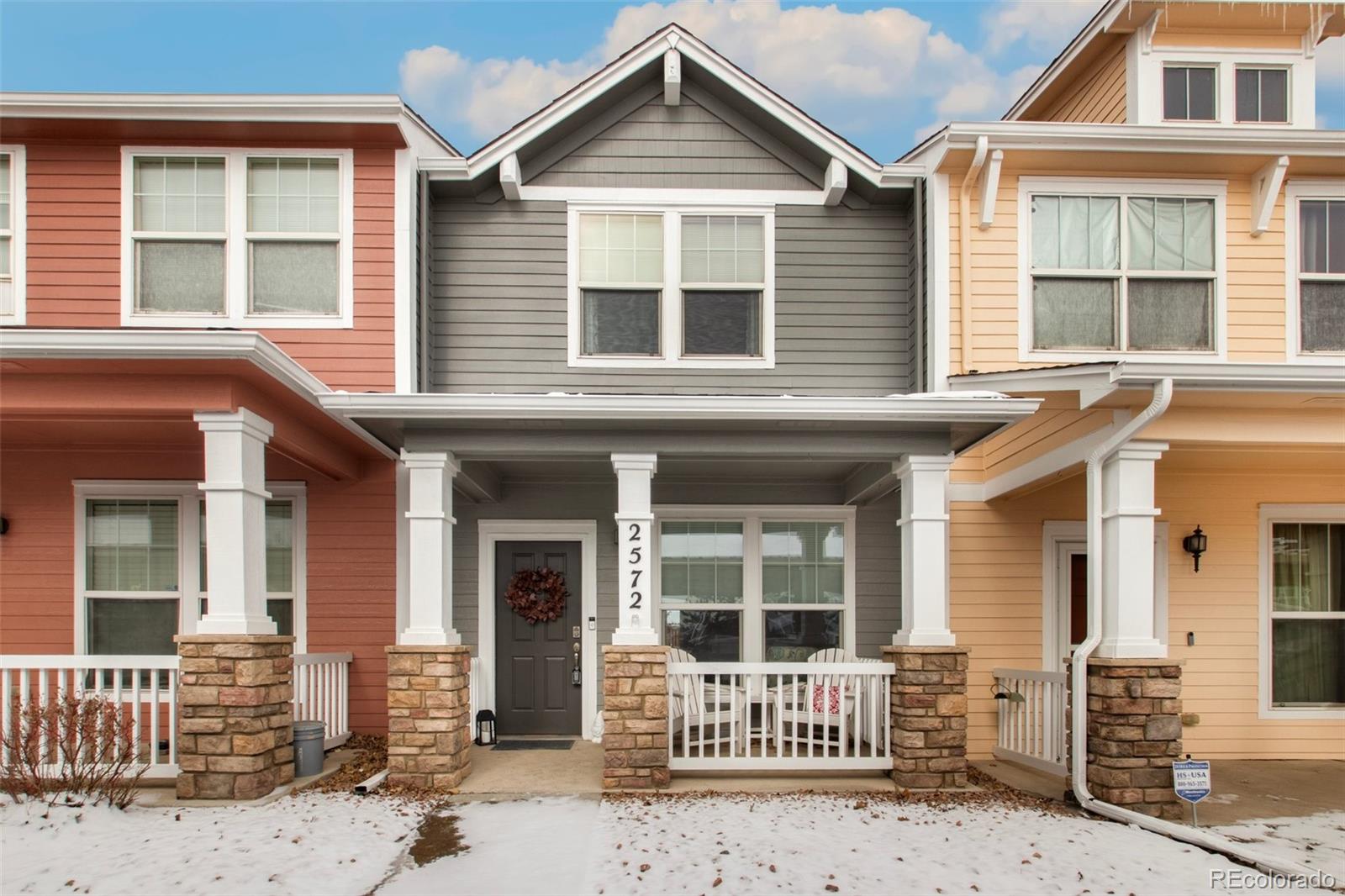 2572 Obsidian Forest View