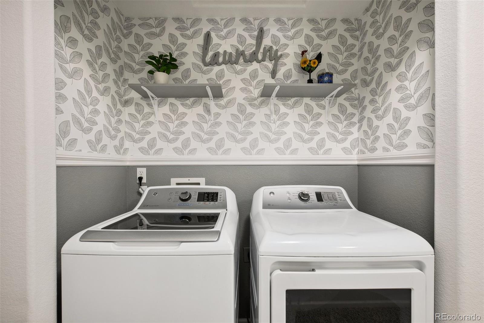 2572 Obsidian Forest View