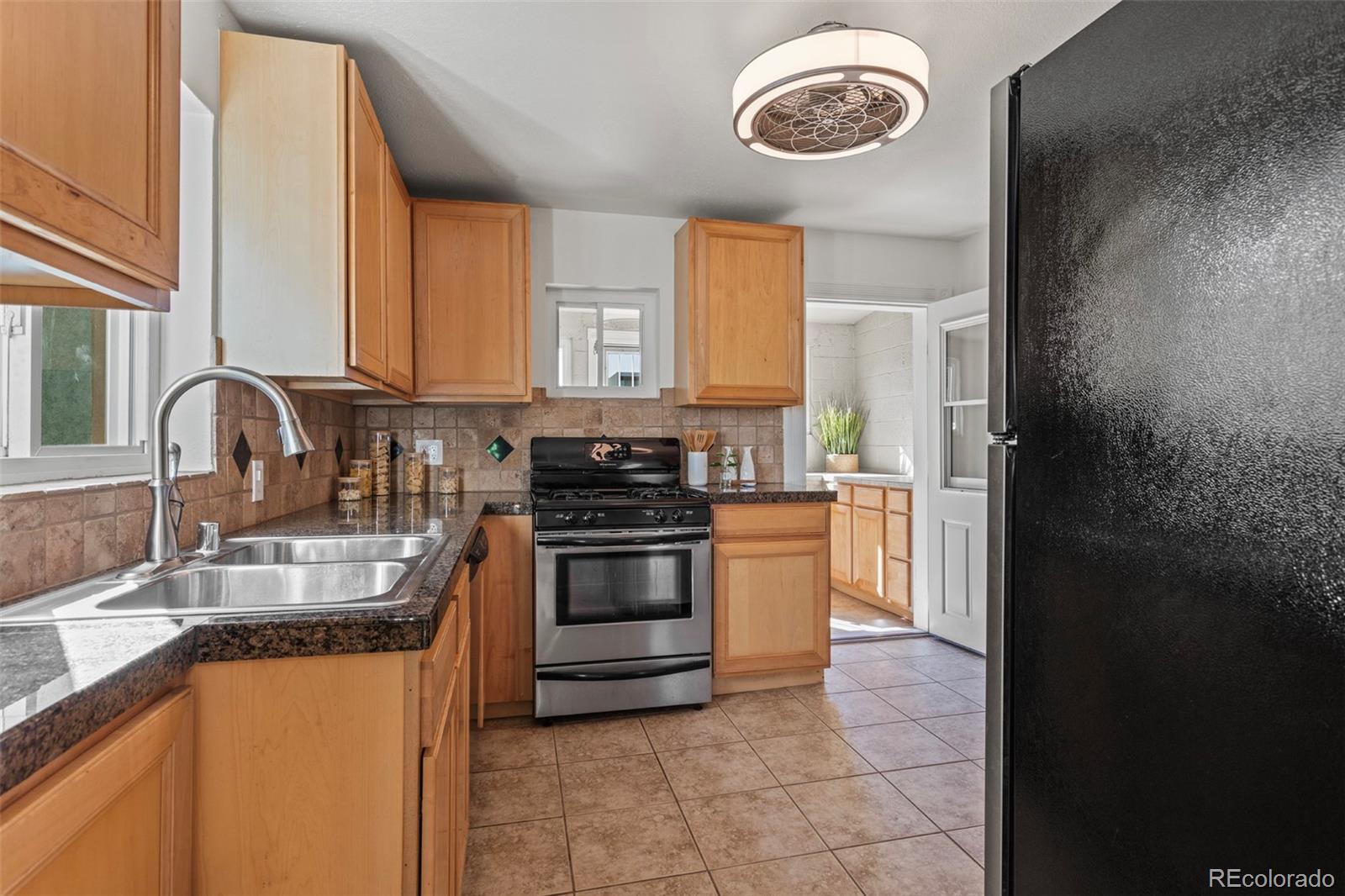 2956 California Street