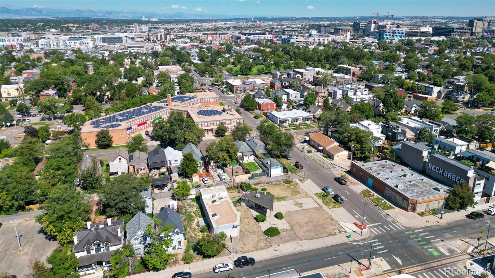 2956 California Street