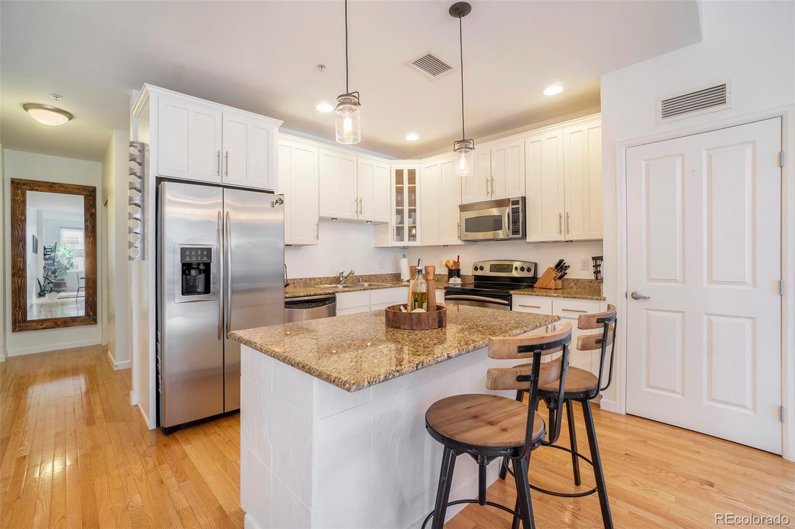 1950 N Logan Street Unit: 812