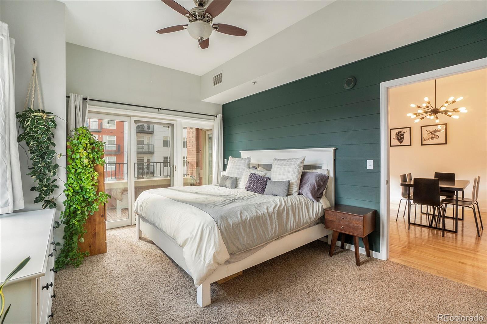 1950 N Logan Street Unit: 812