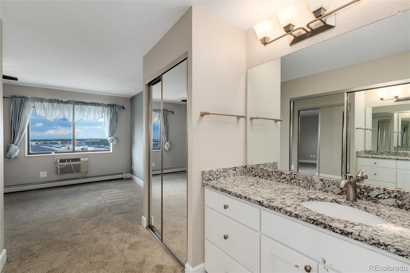 14000 E Linvale Place Unit: 611