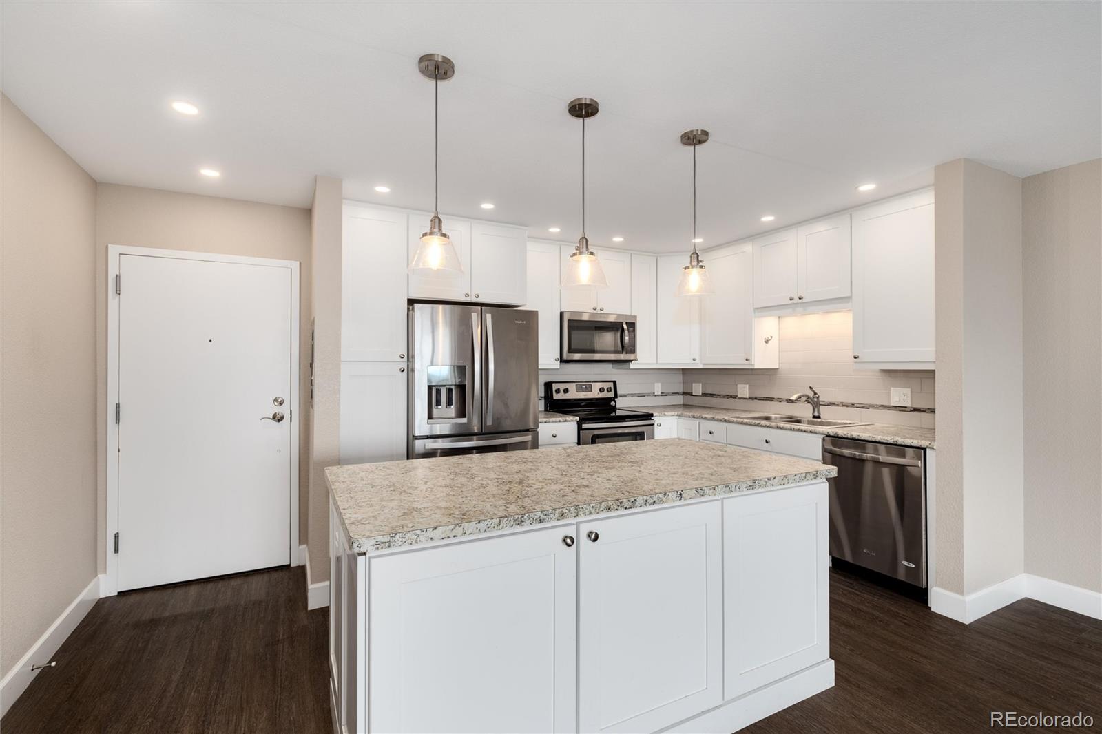 14000 E Linvale Place Unit: 611