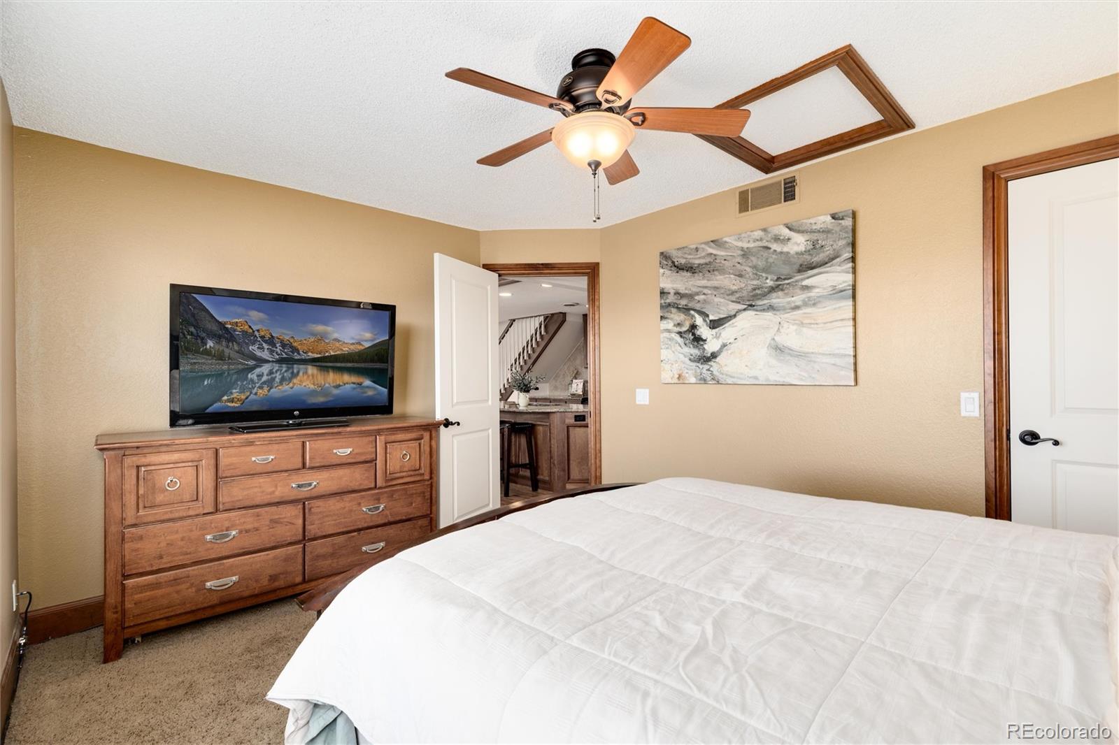 2670 E Otero Place Unit: 14