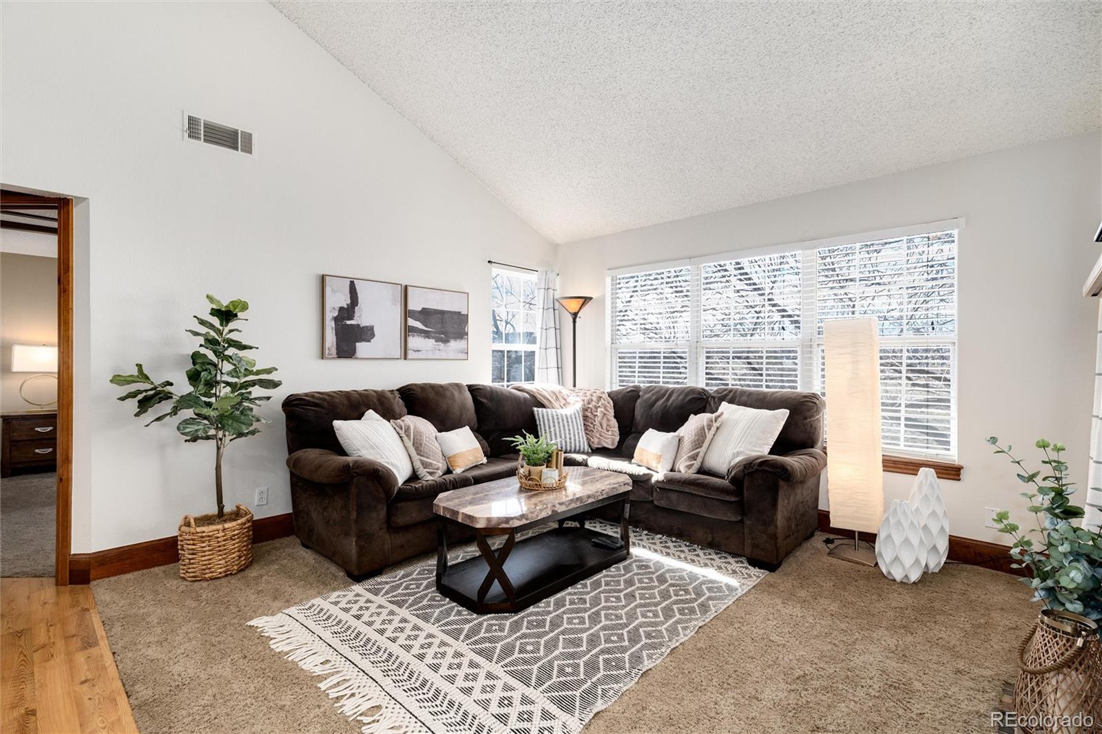 2670 E Otero Place Unit: 14