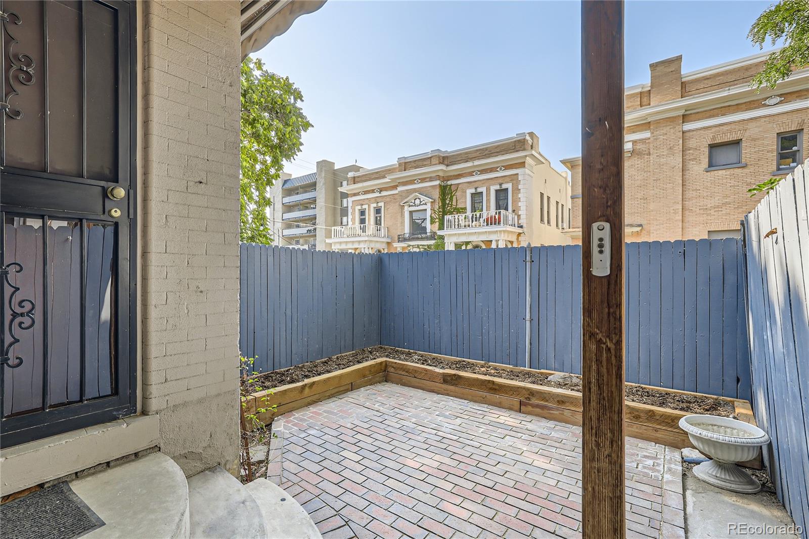 1310 N Corona Street Unit: 5