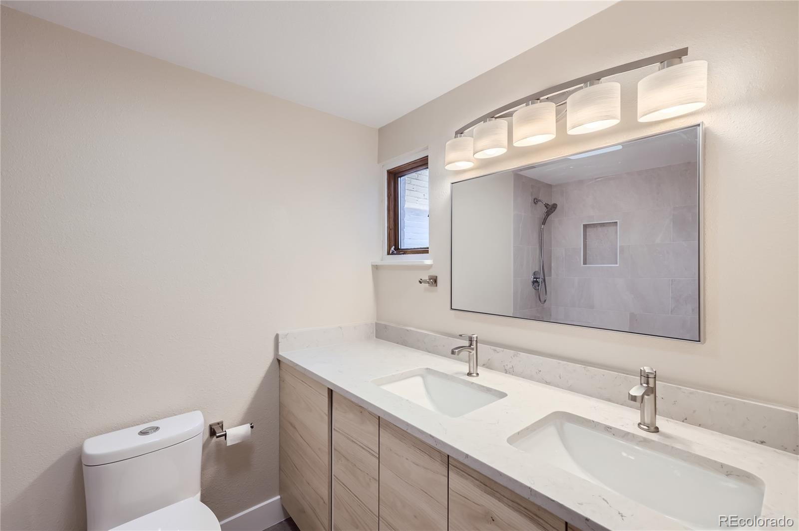 1310 N Corona Street Unit: 5