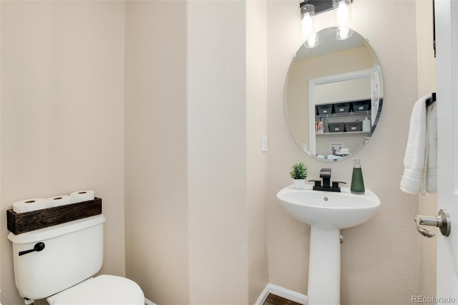 204 Willowick Circle