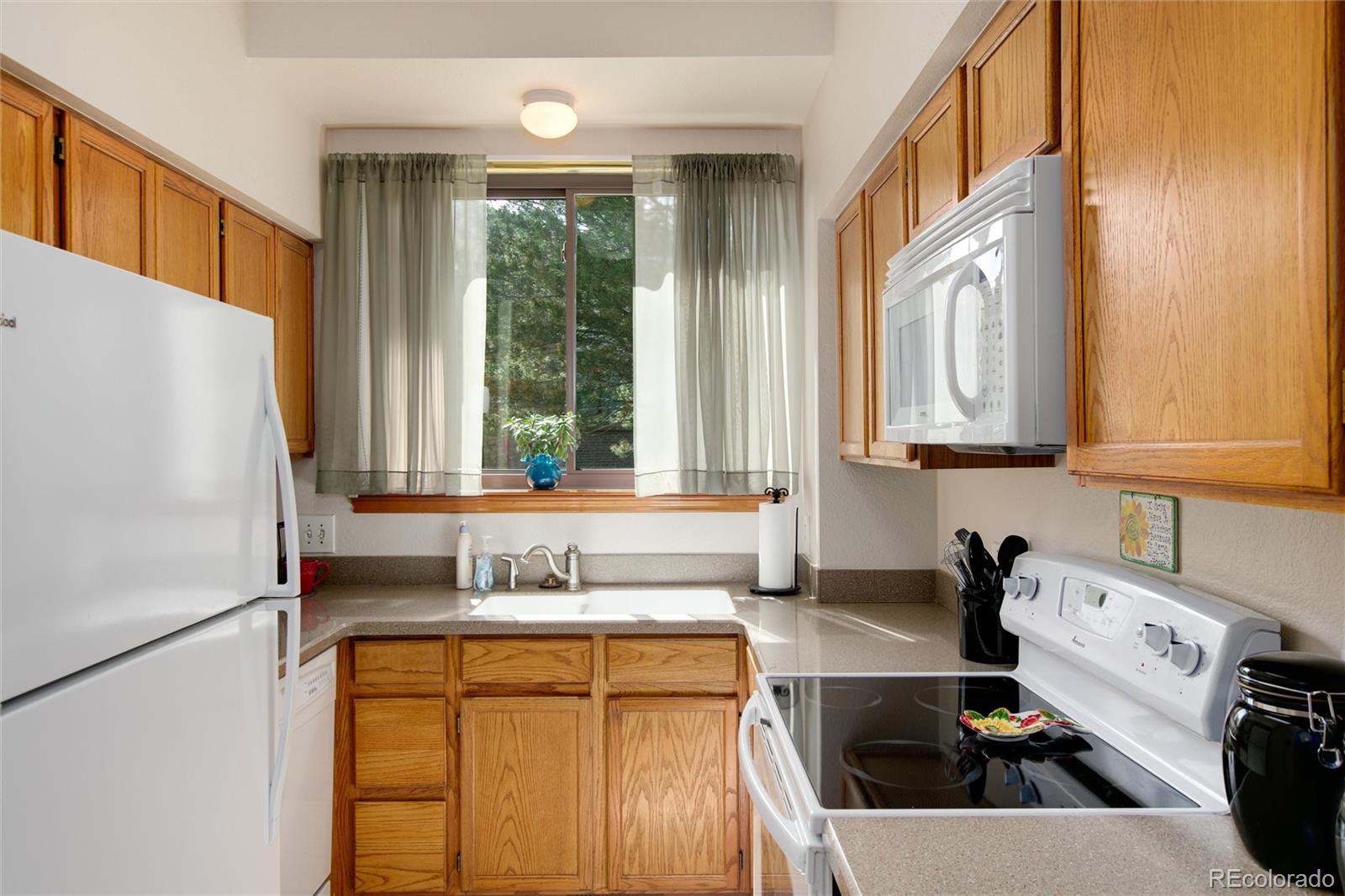 1699 S Deframe Street