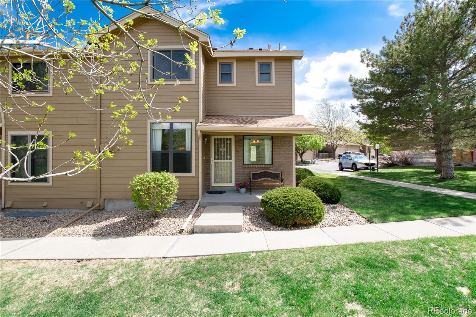 1699 S Deframe Street