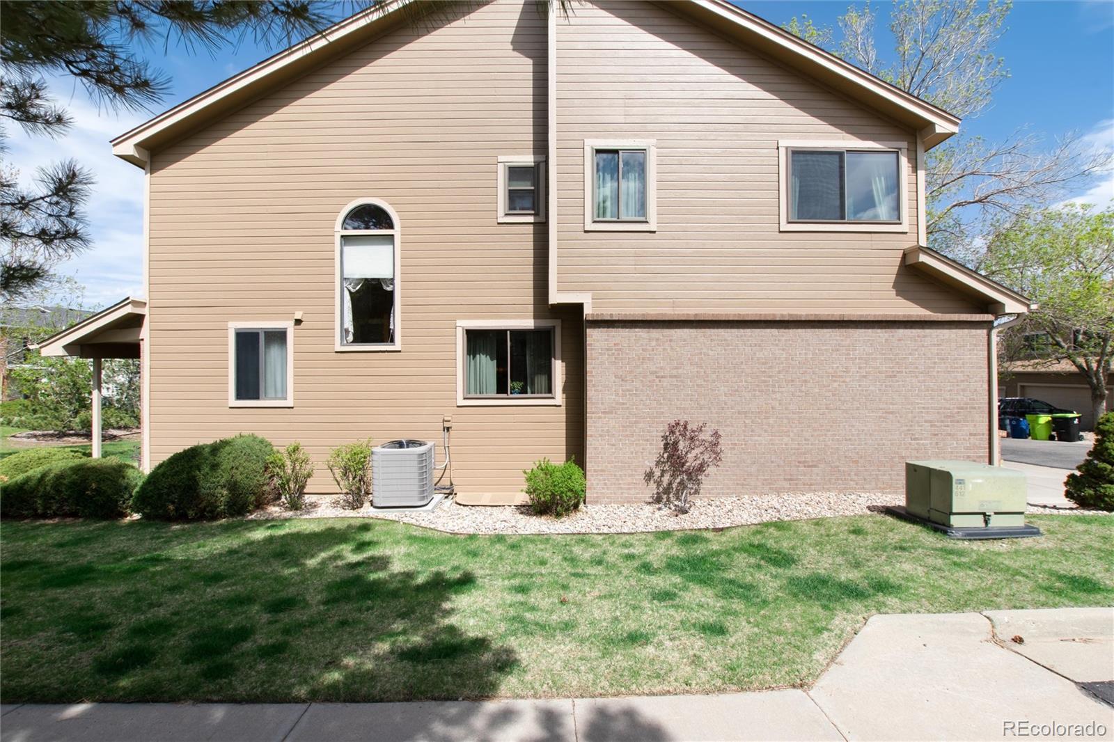 1699 S Deframe Street